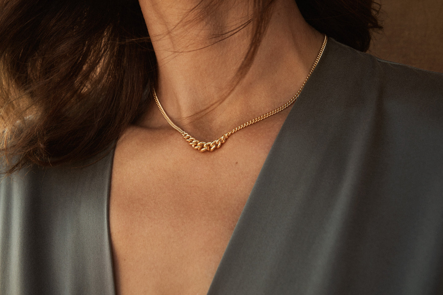 BINDER Entity Collier